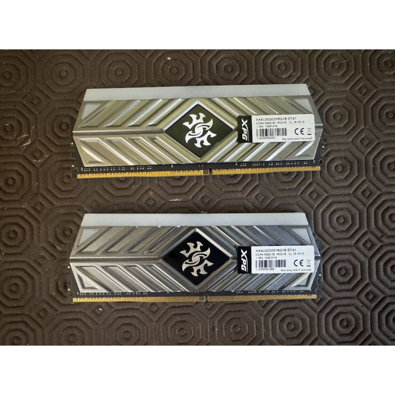 ADATA DDR4 32GB 3000MHZ 2X16GB DT41 RGB - USATO GARANTITO