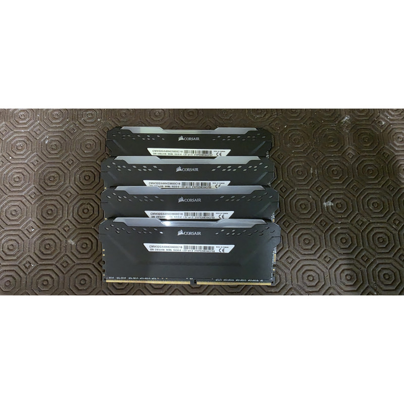 CORSAIR VENGEANCE RGB PRO DDR4 32GB (4X8) 3600MHZ CL18  - USATO GARANTITO