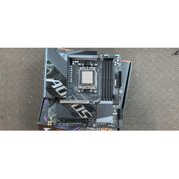 GIGABYTE B850M AORUS WIFI6E...